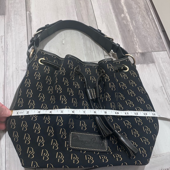 Dooney & Bourke monogram drawstring bucket bag - Picture 5 of 15